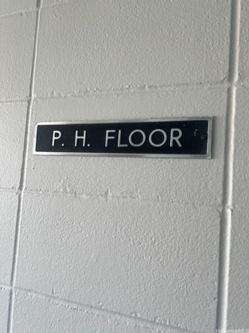 425 Ena Road P7A, Honolulu, HI 96815