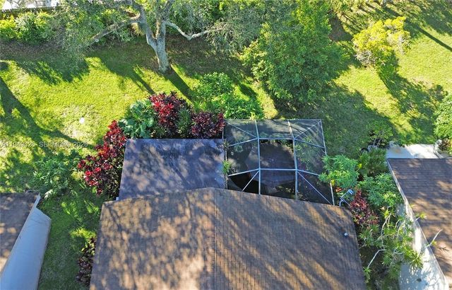 2214 Seagrape Cir, Coconut Creek, FL 33066