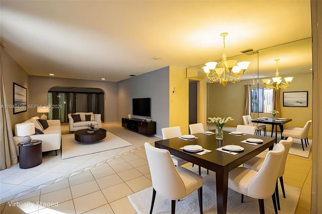 2214 Seagrape Cir, Coconut Creek, FL 33066