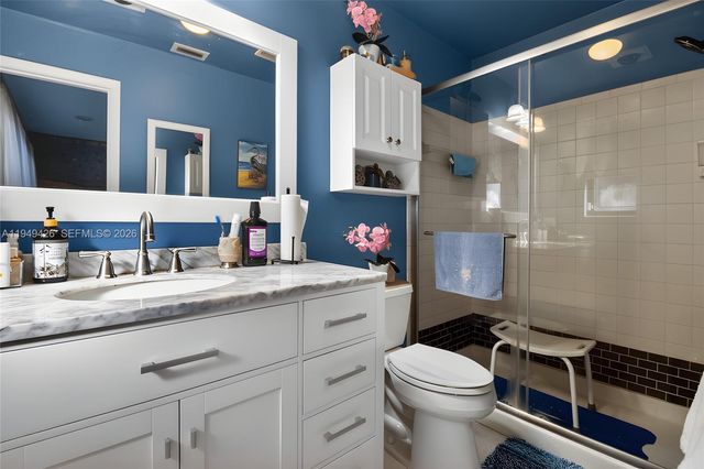 2214 Seagrape Cir, Coconut Creek, FL 33066