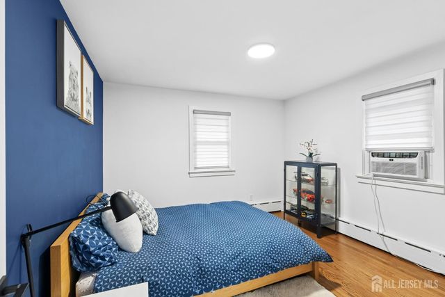 125 W Minna Avenue, Avenel, NJ 07001