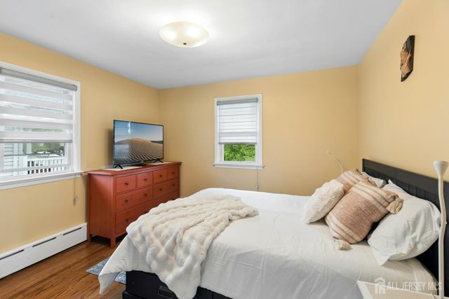 125 W Minna Avenue, Avenel, NJ 07001