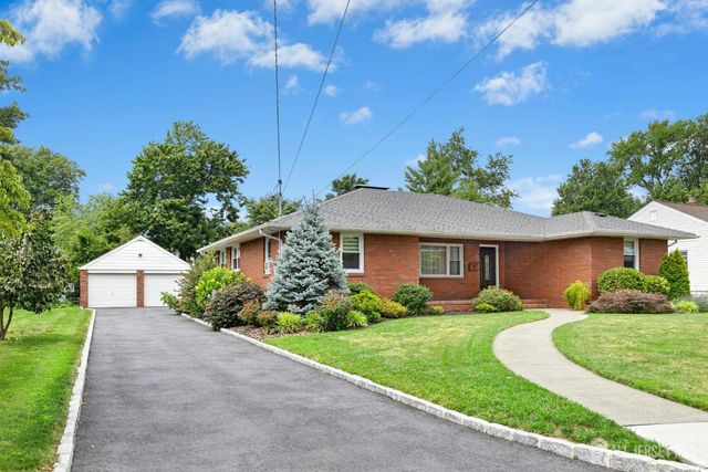 125 W Minna Avenue, Avenel, NJ 07001