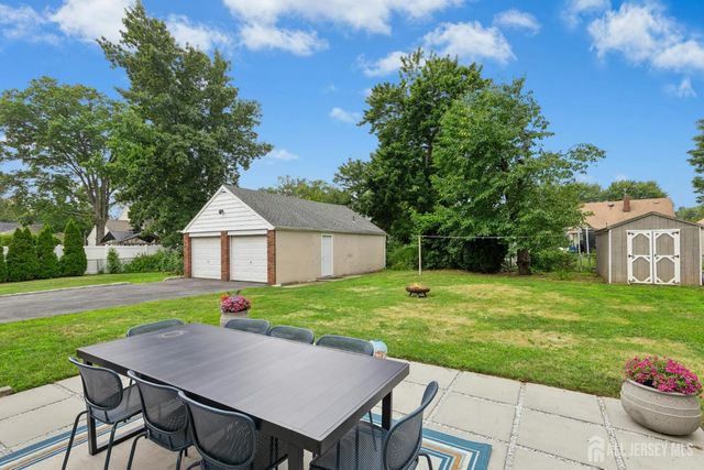 125 W Minna Avenue, Avenel, NJ 07001