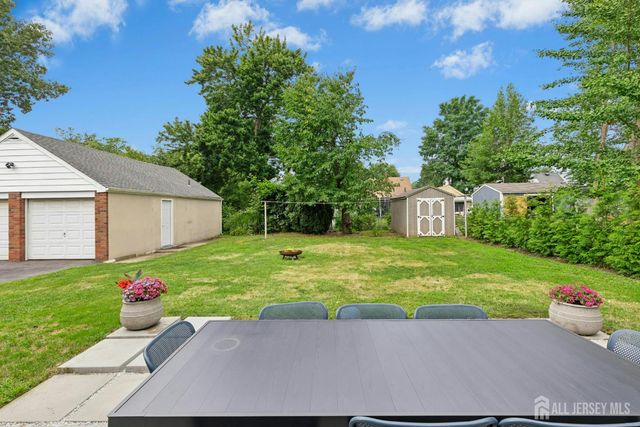 125 W Minna Avenue, Avenel, NJ 07001