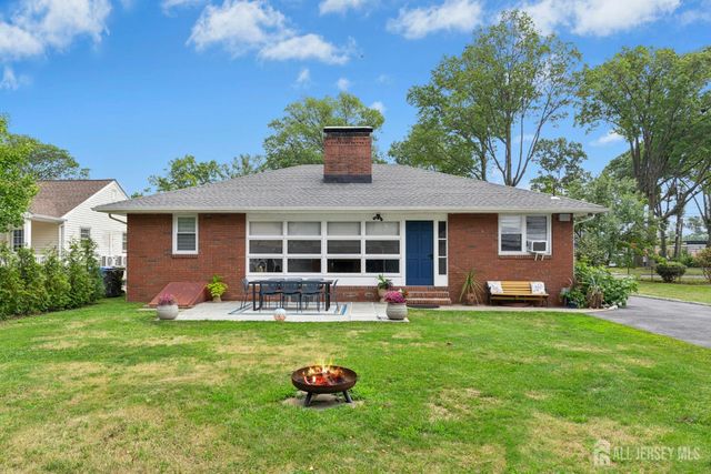 125 W Minna Avenue, Avenel, NJ 07001