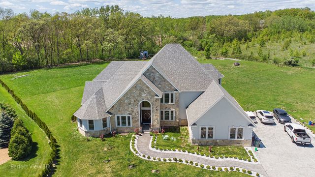 38148 N Helena Lane, Wadsworth, IL 60083