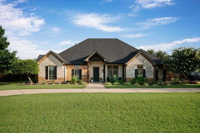 3650 Baylor Boulevard, Midlothian, TX 76065