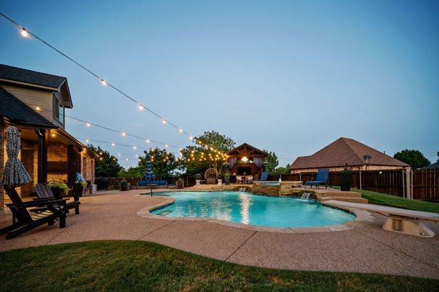 3650 Baylor Boulevard, Midlothian, TX 76065