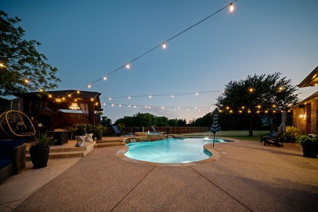 3650 Baylor Boulevard, Midlothian, TX 76065
