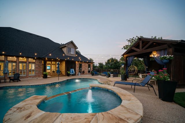 3650 Baylor Boulevard, Midlothian, TX 76065