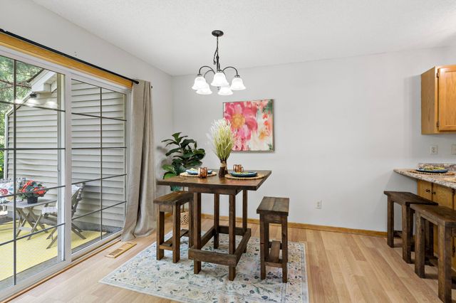 8771 Branson Drive 80, Inver Grove Heights, MN 55076