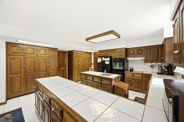 1610 Elmdale Avenue, Glenview, IL 60026