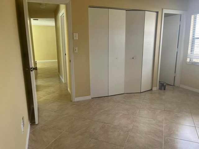 1401 SE Belcrest Street, Port St. Lucie, Port St Lucie, FL 34952