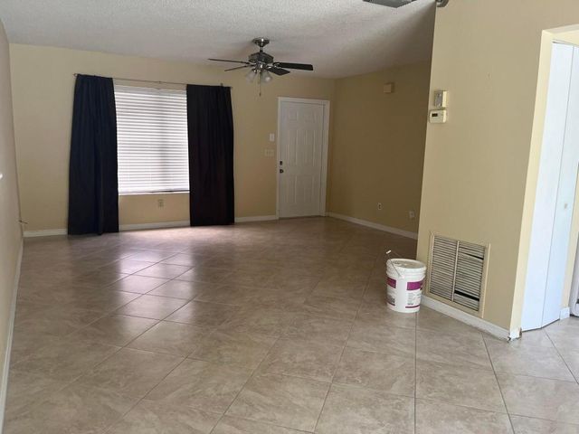 1401 SE Belcrest Street, Port St. Lucie, Port St Lucie, FL 34952