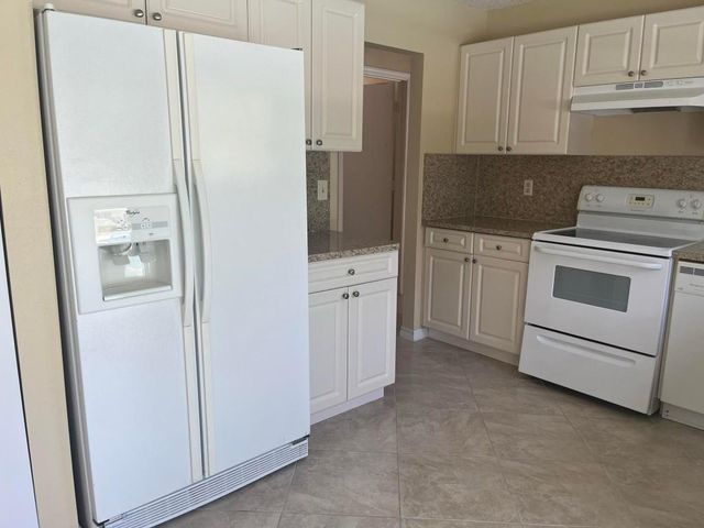 1401 SE Belcrest Street, Port St. Lucie, Port St Lucie, FL 34952