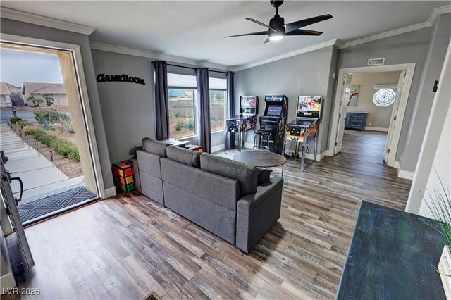 1660 East Blackhorn Street, Pahrump, NV 89048