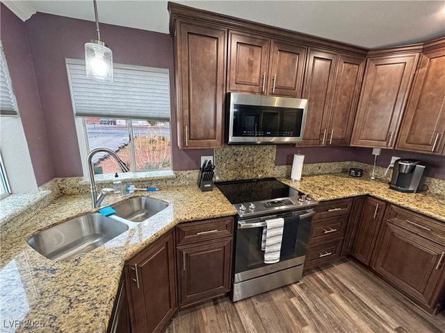 1660 East Blackhorn Street, Pahrump, NV 89048