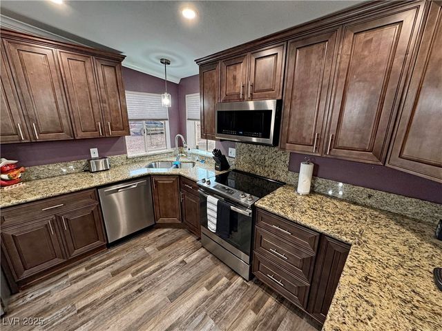 1660 East Blackhorn Street, Pahrump, NV 89048