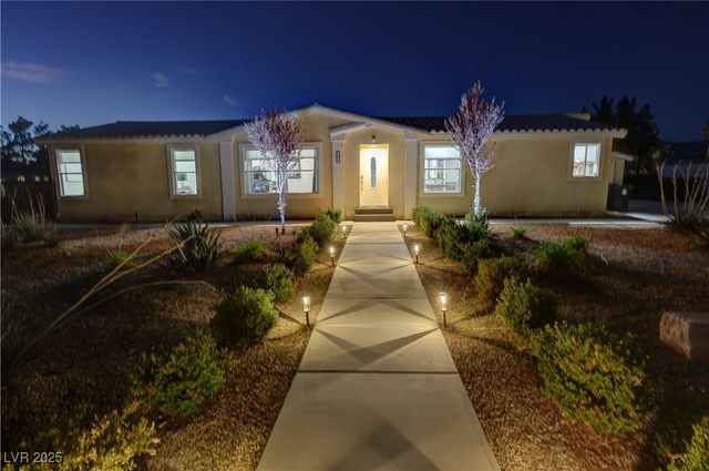 1660 East Blackhorn Street, Pahrump, NV 89048