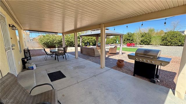 1660 East Blackhorn Street, Pahrump, NV 89048