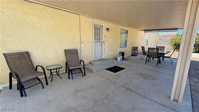 1660 East Blackhorn Street, Pahrump, NV 89048