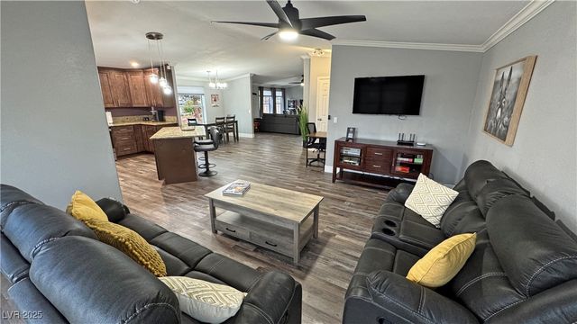 1660 East Blackhorn Street, Pahrump, NV 89048