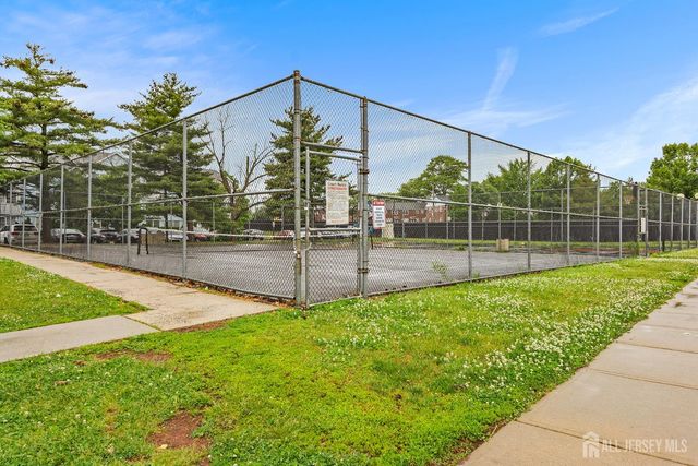 834 Edpas Road, New Brunswick, NJ 08901