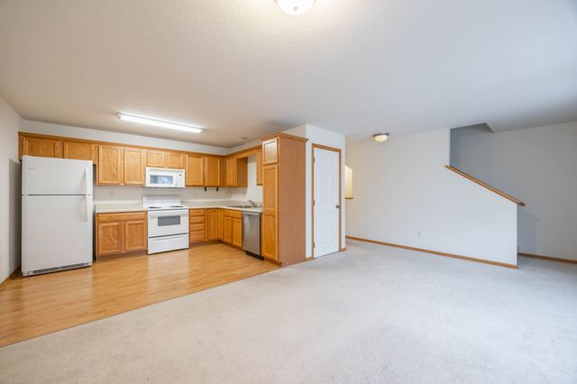 1246 SE Village View Lane, Ankeny, IA 50021