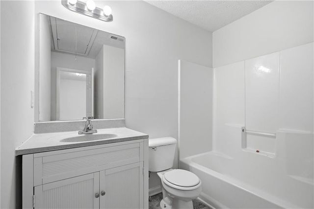 435 Churchill Court, Jonesboro, GA 30238