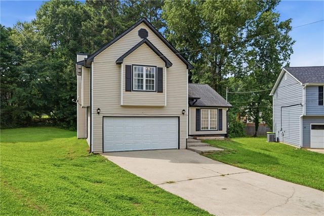 435 Churchill Court, Jonesboro, GA 30238