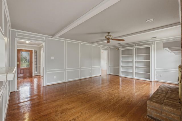 5214 Sycamore Creek Drive, Kingwood, TX 77345