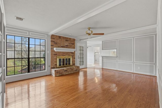 5214 Sycamore Creek Drive, Kingwood, TX 77345