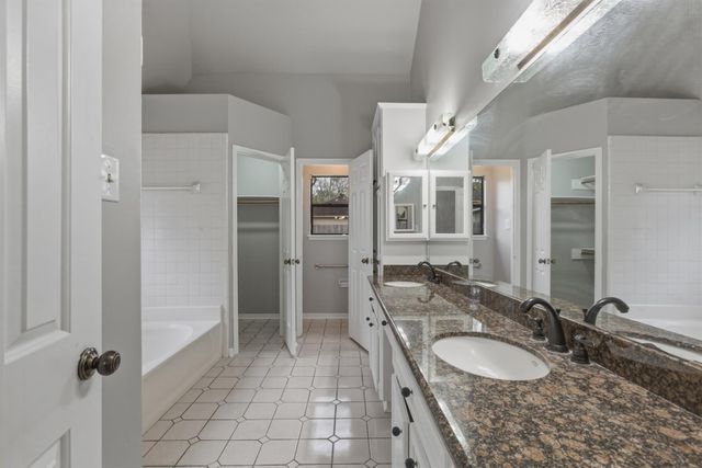 5214 Sycamore Creek Drive, Kingwood, TX 77345