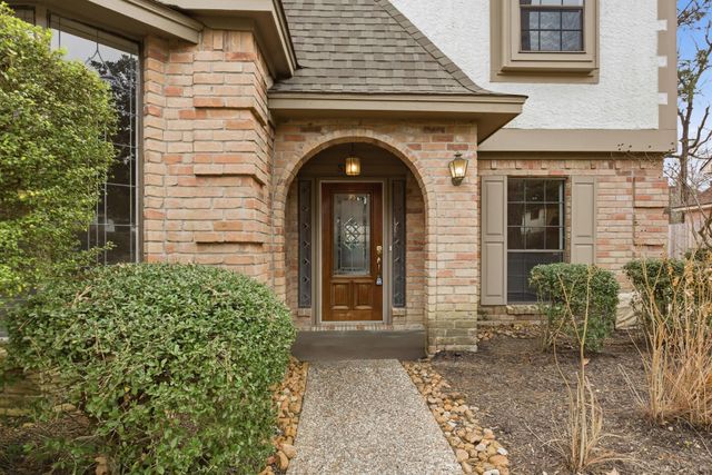 5214 Sycamore Creek Drive, Kingwood, TX 77345