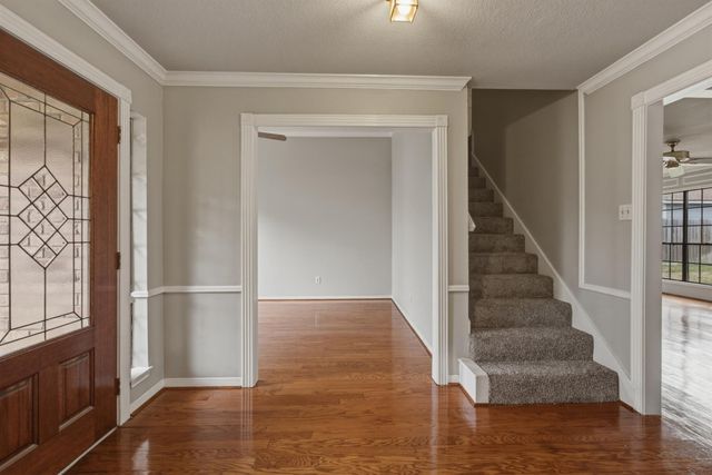 5214 Sycamore Creek Drive, Kingwood, TX 77345