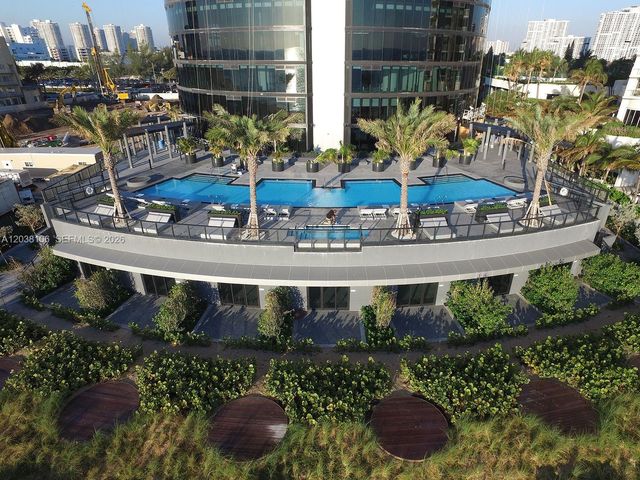 18555 Collins Ave 3301, Sunny Isles Beach, FL 33160