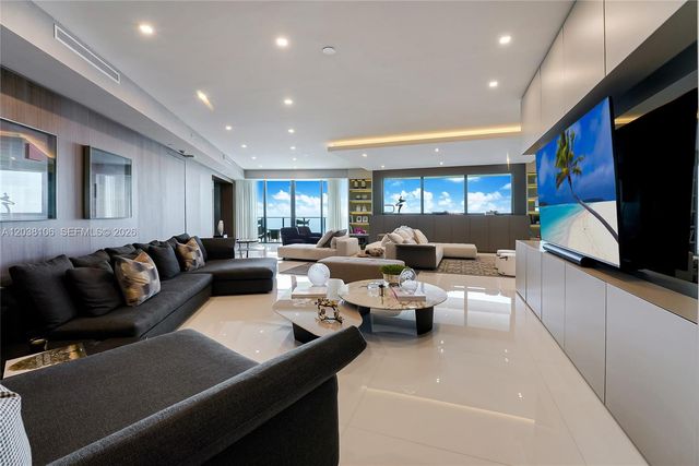 18555 Collins Ave 3301, Sunny Isles Beach, FL 33160