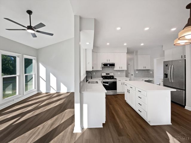 5375 Wandering Way, Mason, OH 45040