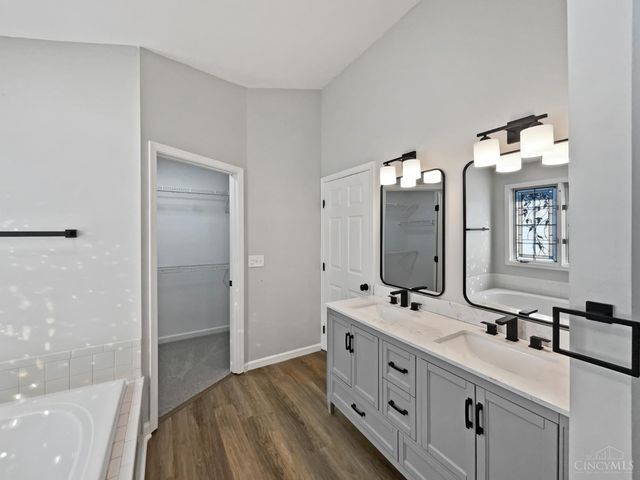 5375 Wandering Way, Mason, OH 45040
