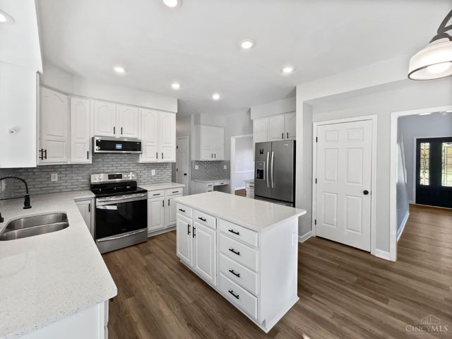 5375 Wandering Way, Mason, OH 45040