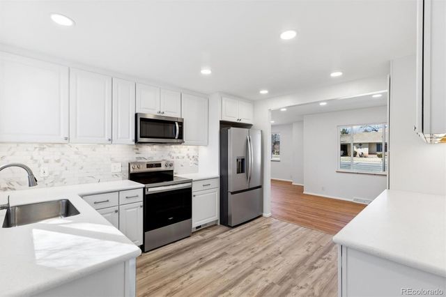 4880 S Cherokee Street, Englewood, CO 80110