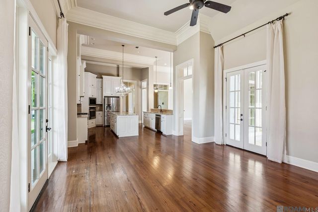 3012 Grand Field Ave, Baton Rouge, LA 70810
