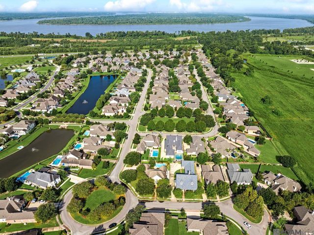 3012 Grand Field Ave, Baton Rouge, LA 70810
