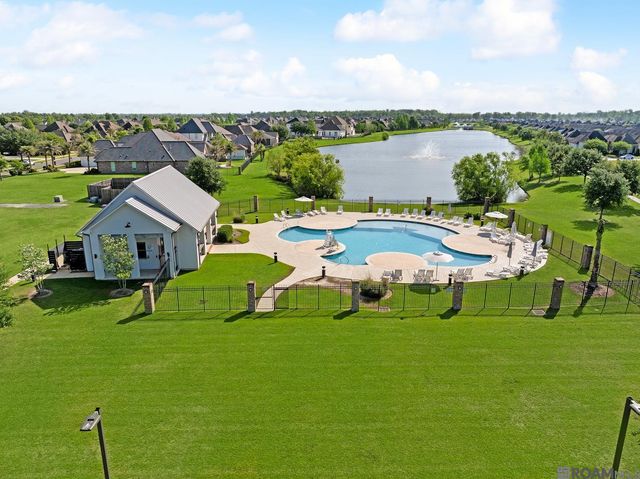 3012 Grand Field Ave, Baton Rouge, LA 70810