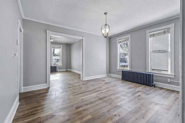 811 Watson Avenue, Saint Paul, MN 55102