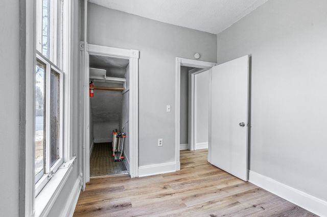 811 Watson Avenue, Saint Paul, MN 55102