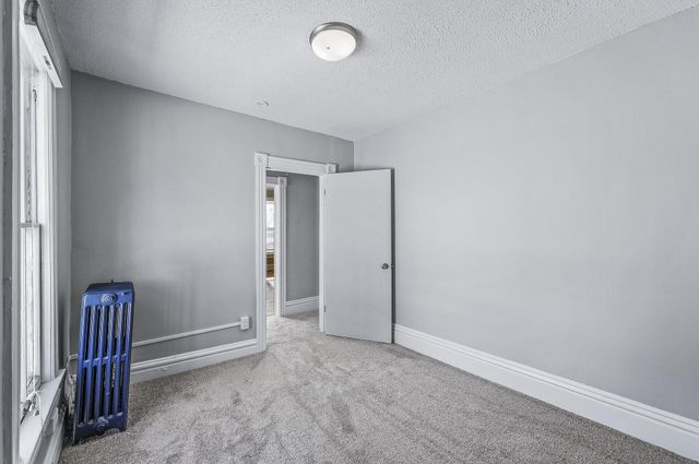 811 Watson Avenue, Saint Paul, MN 55102