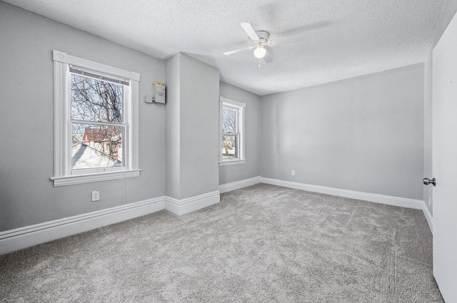 811 Watson Avenue, Saint Paul, MN 55102
