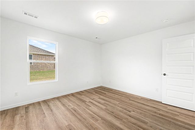 660 Marcella Street, Prairie Grove, AR 72753
